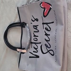 Victoria’s Secret City Tote Bag